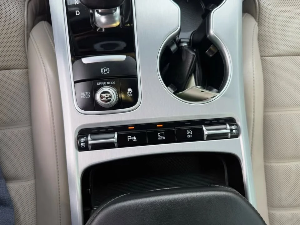 2019 Kia Stinger GT - Image 13 of 18