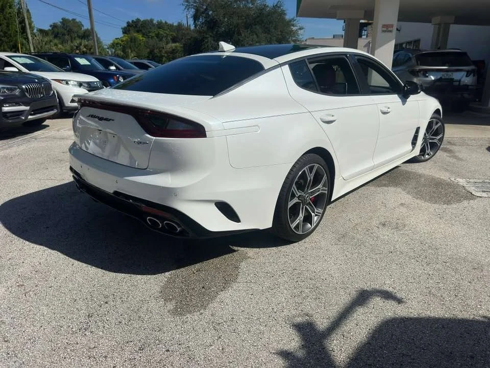 2019 Kia Stinger GT - Image 5 of 12