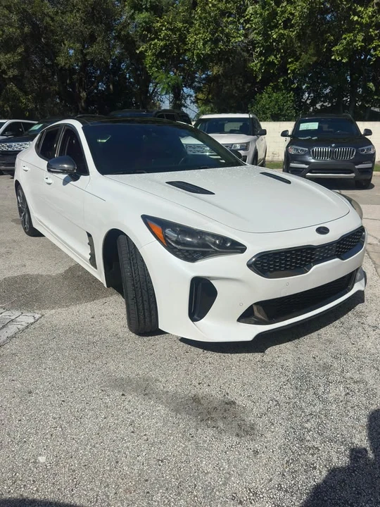 2019 Kia Stinger GT - Image 9 of 11