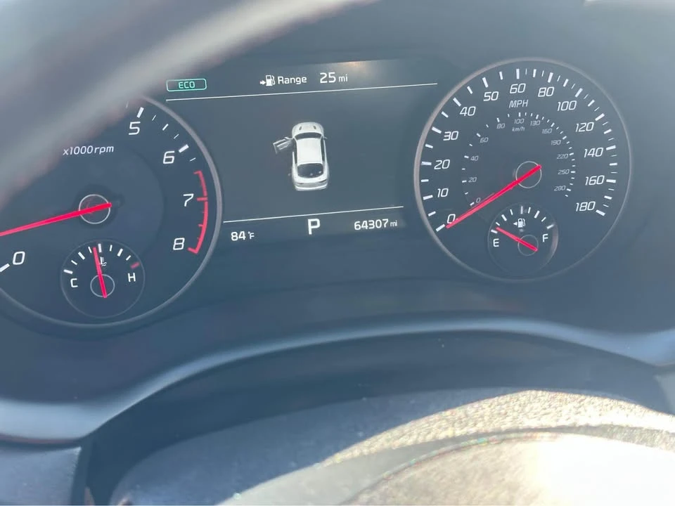 2019 Kia Stinger GT - Image 6 of 11