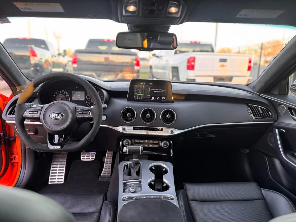 2019 Kia Stinger - Image 19 of 20