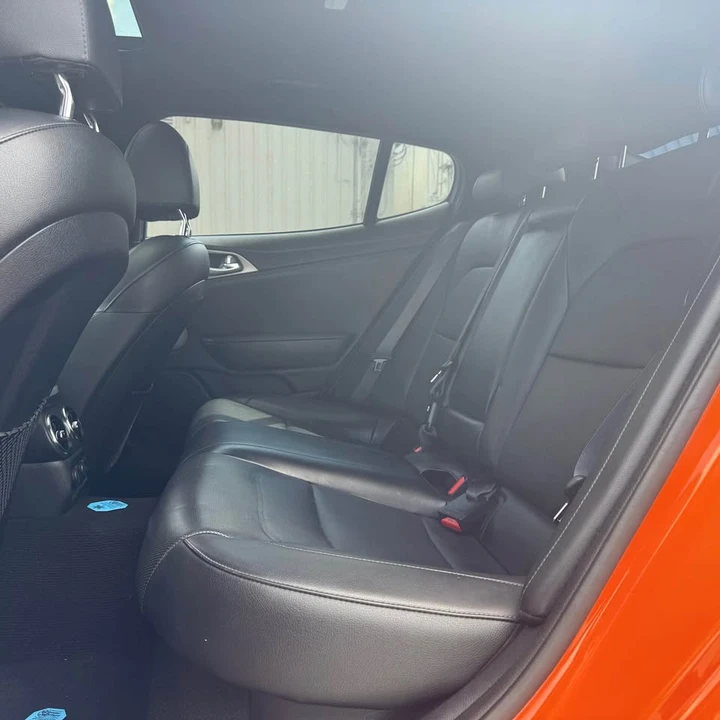 2019 Kia Stinger GT - Image 10 of 20