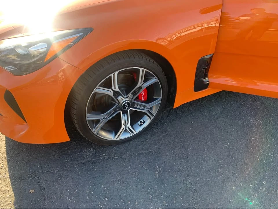 2019 Kia Stinger GT - Image 2 of 12