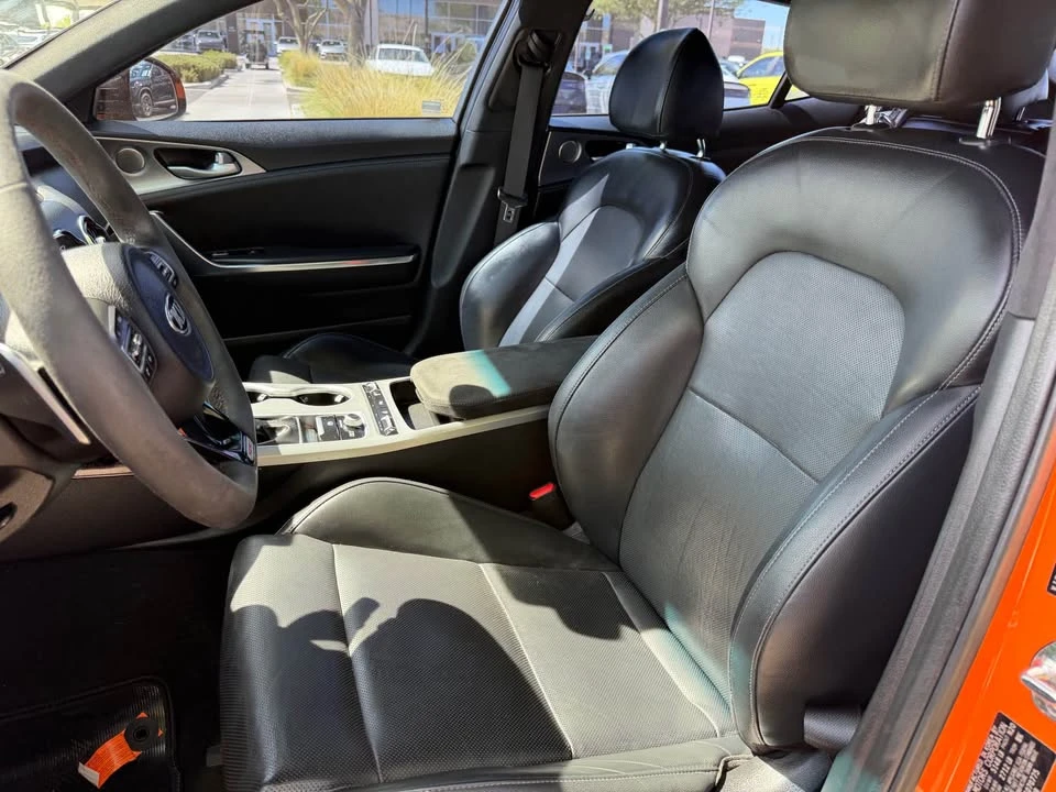 2019 Kia Stinger GT - Image 6 of 9