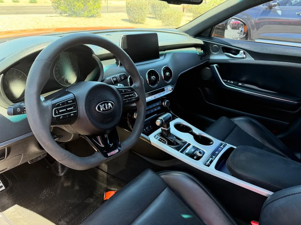 2019 Kia Stinger GT - Image 6 of 7