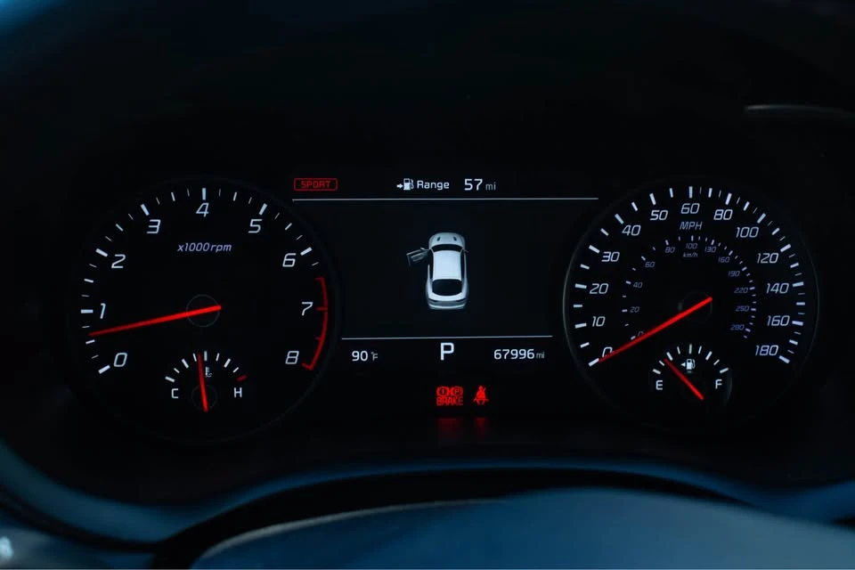 2019 Kia Stinger GT - Image 8 of 20
