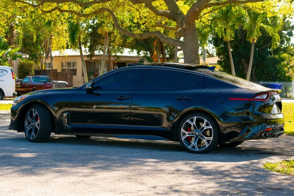 2019 Kia Stinger GT - Image 12 of 20