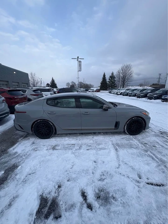 2019 Kia Stinger - Image 3 of 11