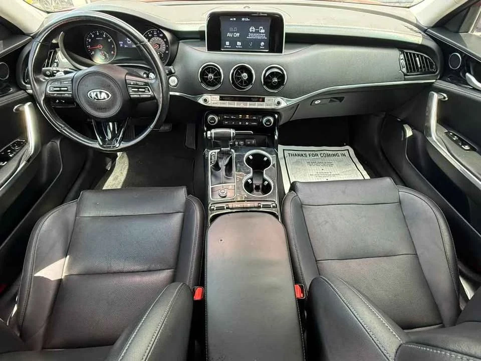 2019 Kia Stinger GT - Image 9 of 16