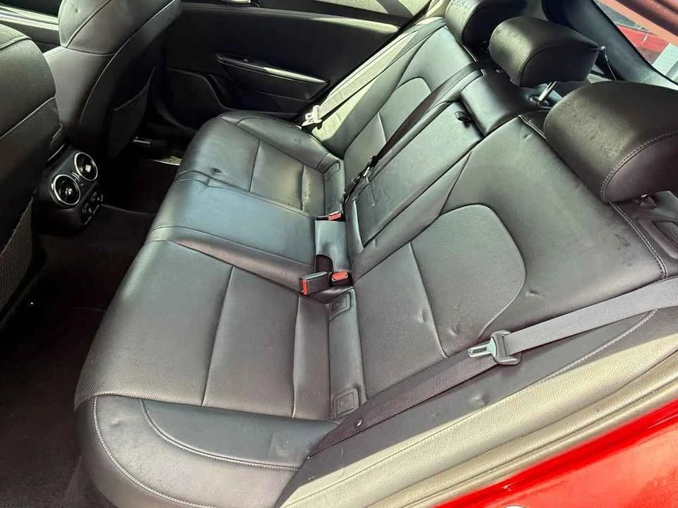 2019 Kia Stinger GT - Image 14 of 16