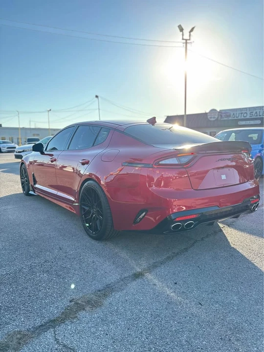 2019 Kia Stinger GT - Image 4 of 16