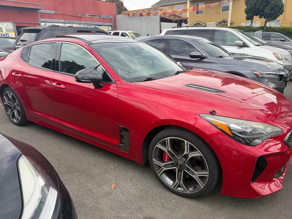 2019 Kia Stinger GT - Image 2 of 8