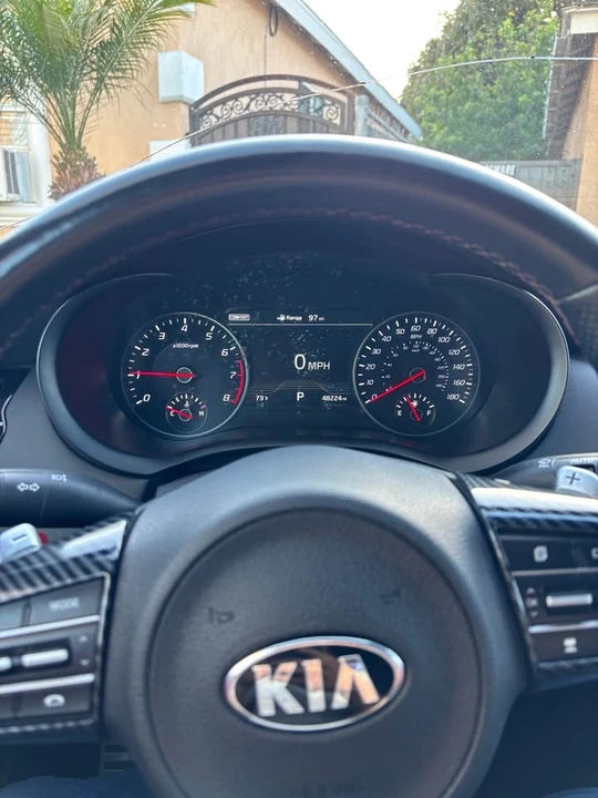 2019 Kia Stinger GT - Image 9 of 9