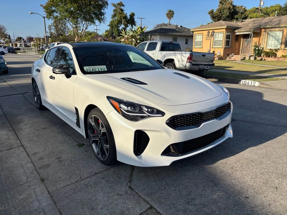2019 Kia Stinger GT - Image 2 of 9