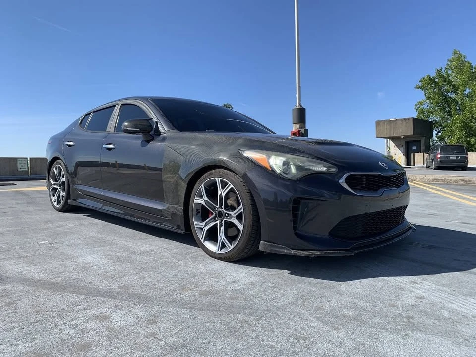 2019 Kia Stinger - Image 13 of 20