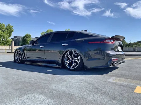 2019 Kia Stinger Base