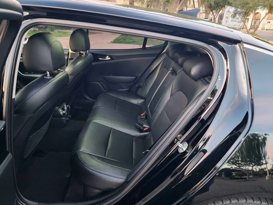 2019 Kia Stinger - Image 17 of 20