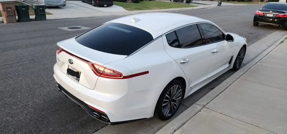 2019 Kia Stinger - Image 7 of 20