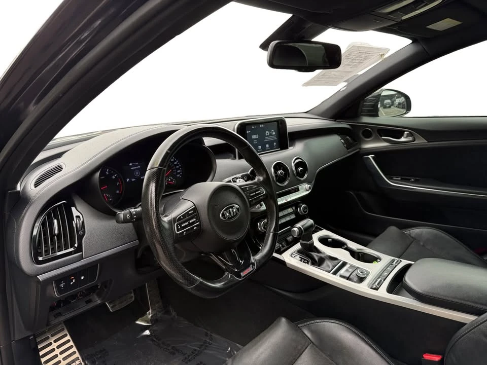 2019 Kia Stinger - Image 9 of 20
