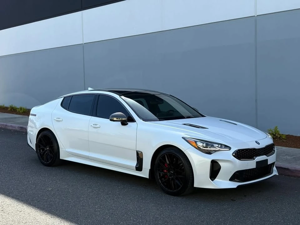 2019 Kia Stinger - Image 7 of 20