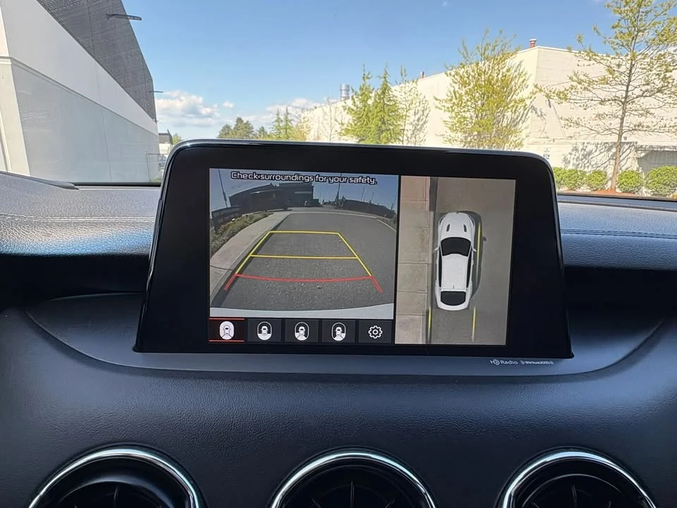 2019 Kia Stinger - Image 14 of 20