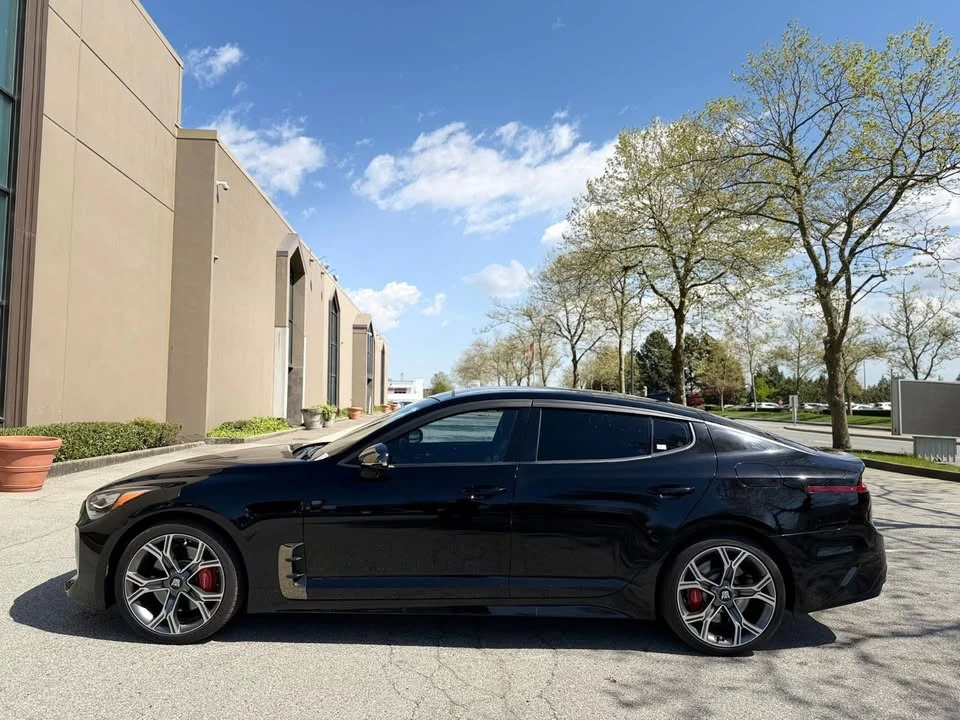 2019 Kia Stinger - Image 4 of 20
