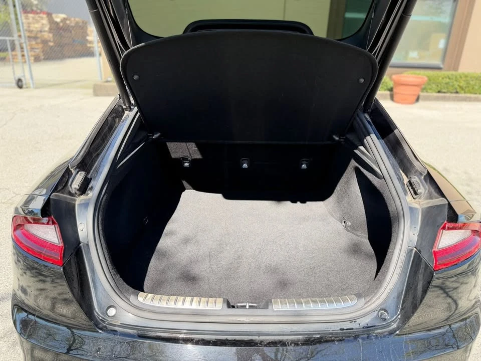 2019 Kia Stinger - Image 18 of 20