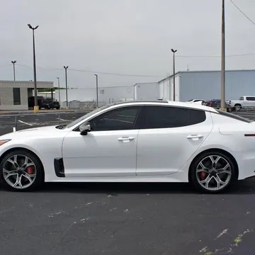 2019 Kia Stinger GT2
