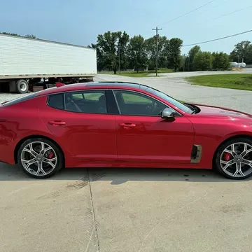 2019 Kia Stinger GT2