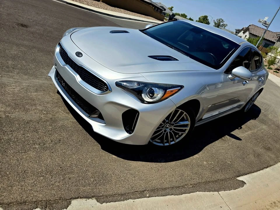 2019 Kia Stinger - Image 3 of 8