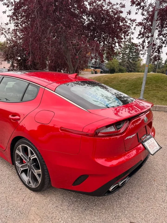 2019 Kia Stinger - Image 4 of 14