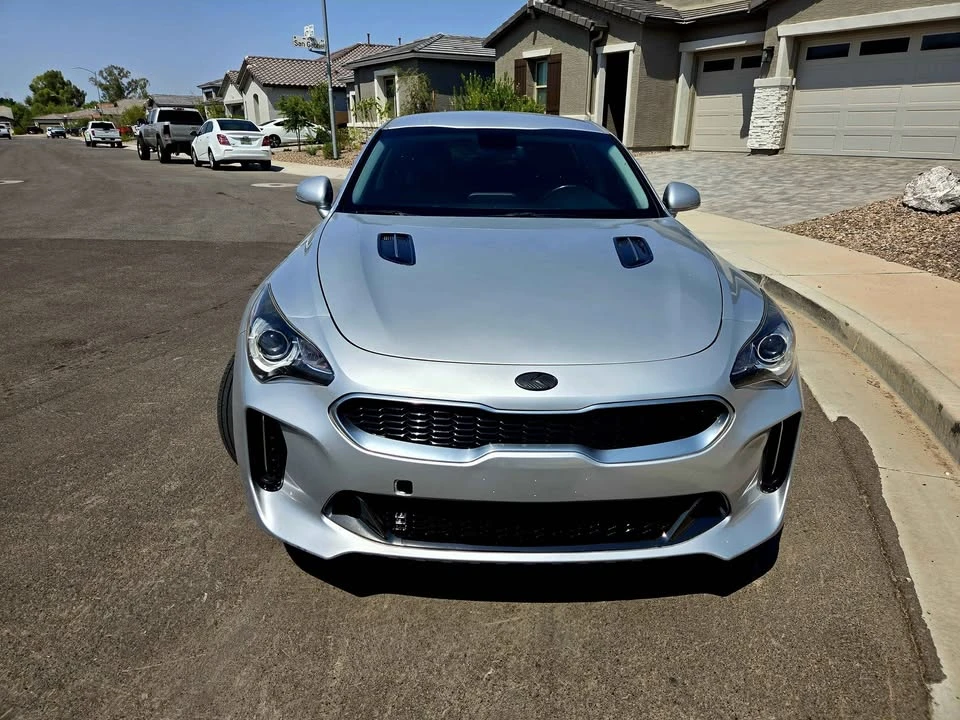 2019 Kia Stinger - Image 4 of 8