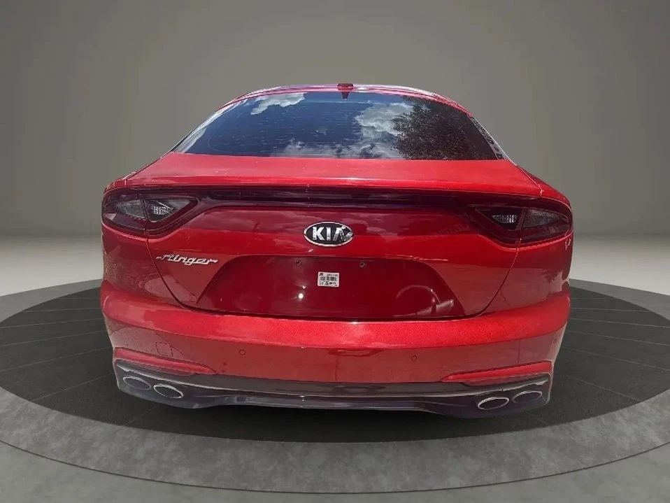2019 Kia Stinger - Image 7 of 16