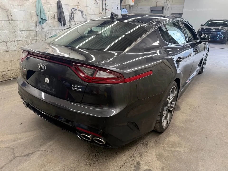 2019 Kia Stinger - Image 3 of 12
