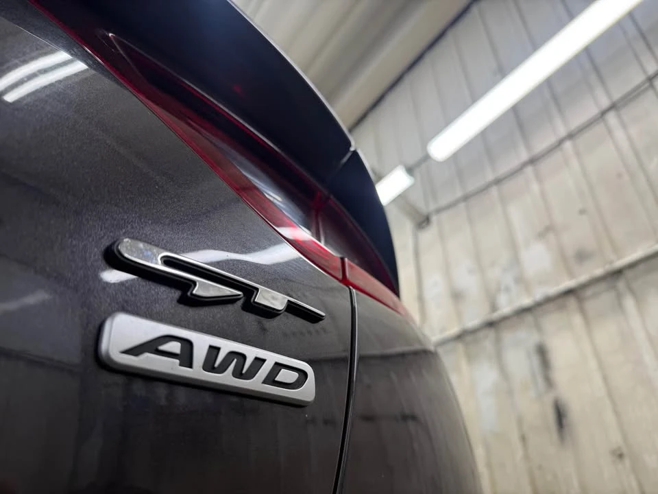 2019 Kia Stinger - Image 7 of 12