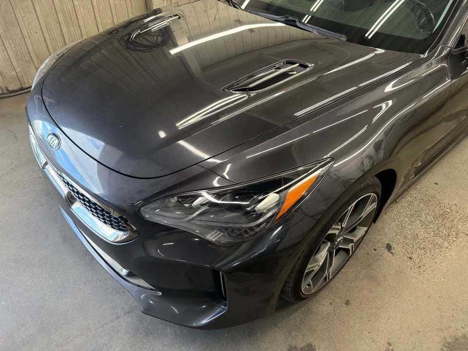 2019 Kia Stinger - Image 6 of 12