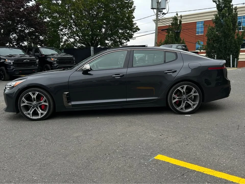 2019 Kia Stinger - Image 4 of 14