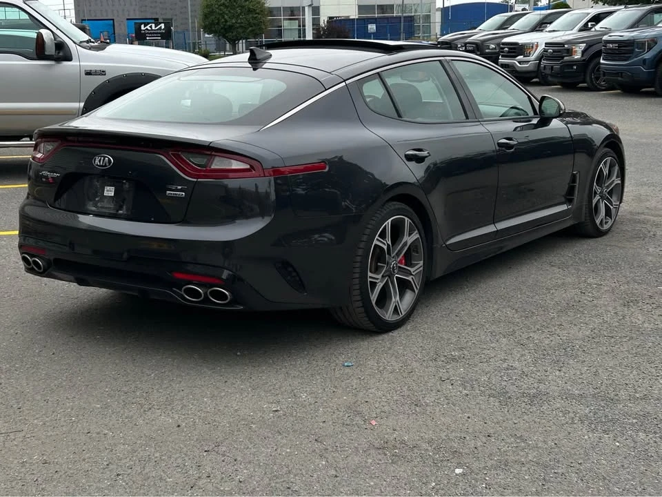 2019 Kia Stinger - Image 8 of 14