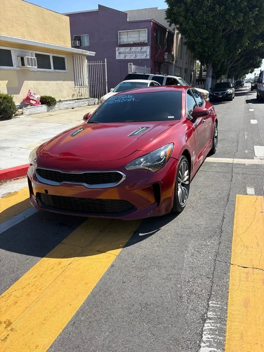 2019 Kia Stinger - Image 2 of 2
