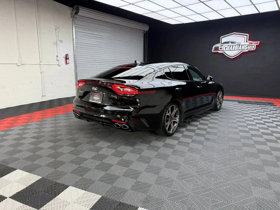 2019 Kia Stinger - Image 16 of 20