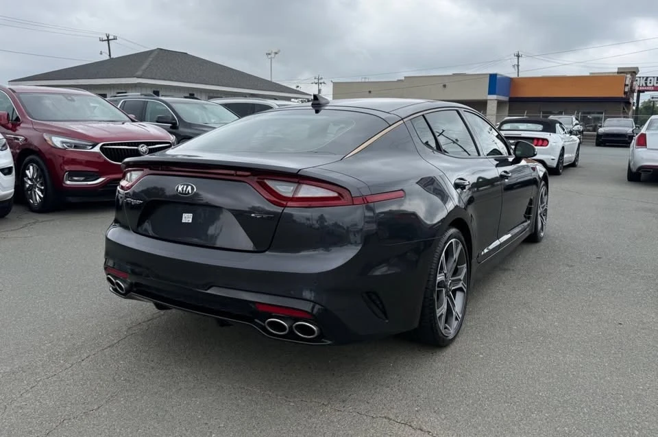 2019 Kia Stinger - Image 6 of 20