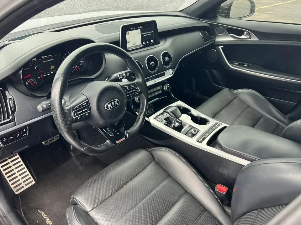 2019 Kia Stinger - Image 10 of 20