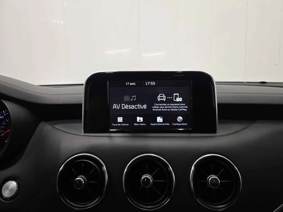 2019 Kia Stinger - Image 7 of 11