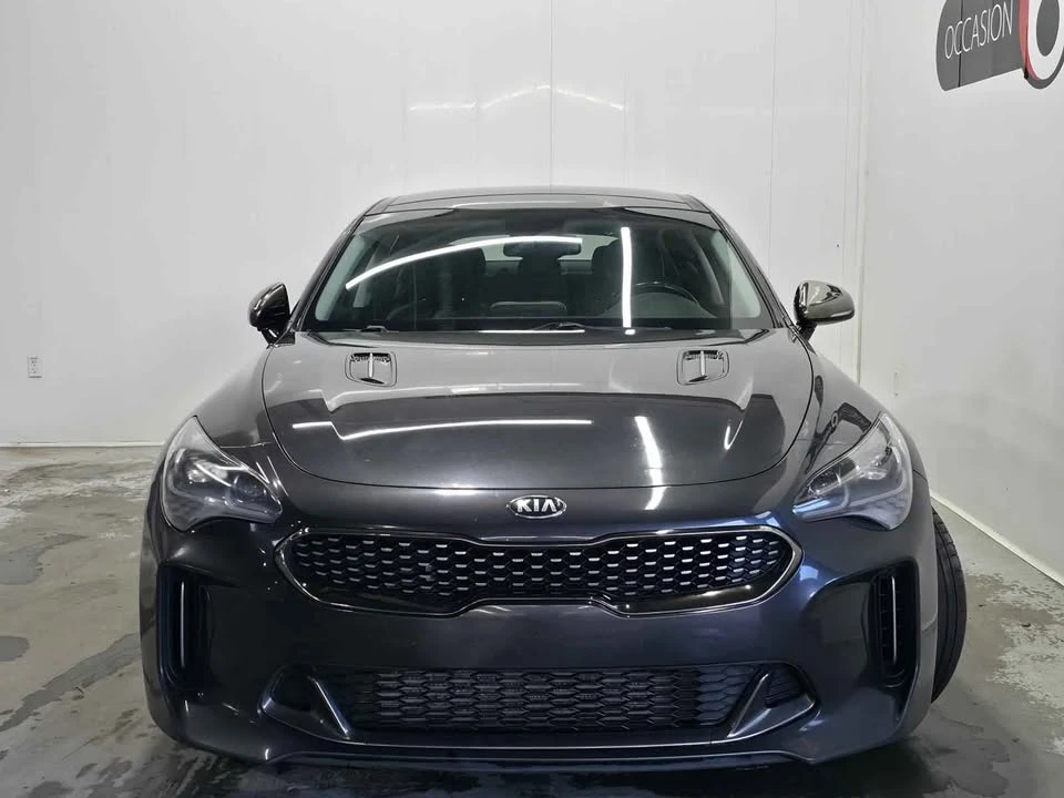 2019 Kia Stinger - Image 2 of 11