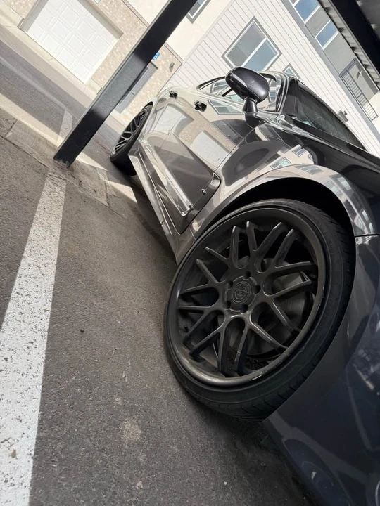2019 Kia Stinger - Image 5 of 13