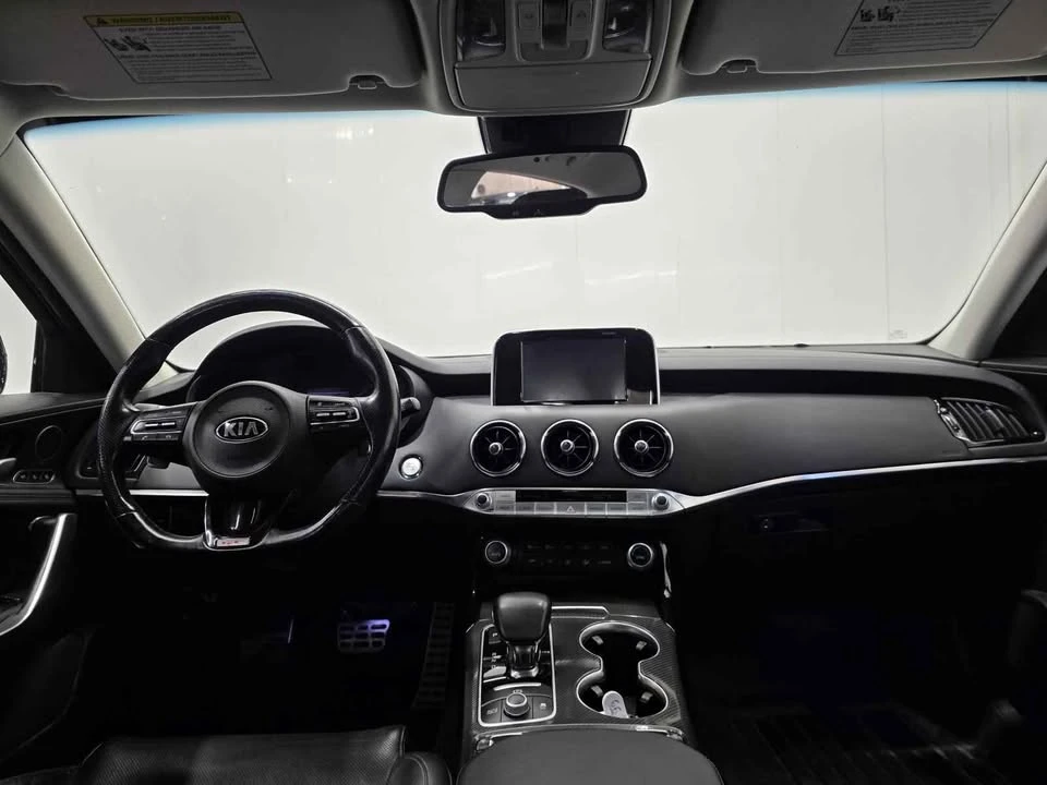 2019 Kia Stinger - Image 6 of 11