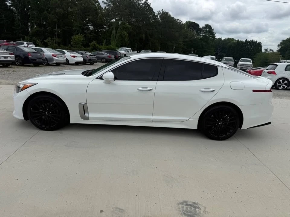 2019 Kia Stinger - Image 4 of 20