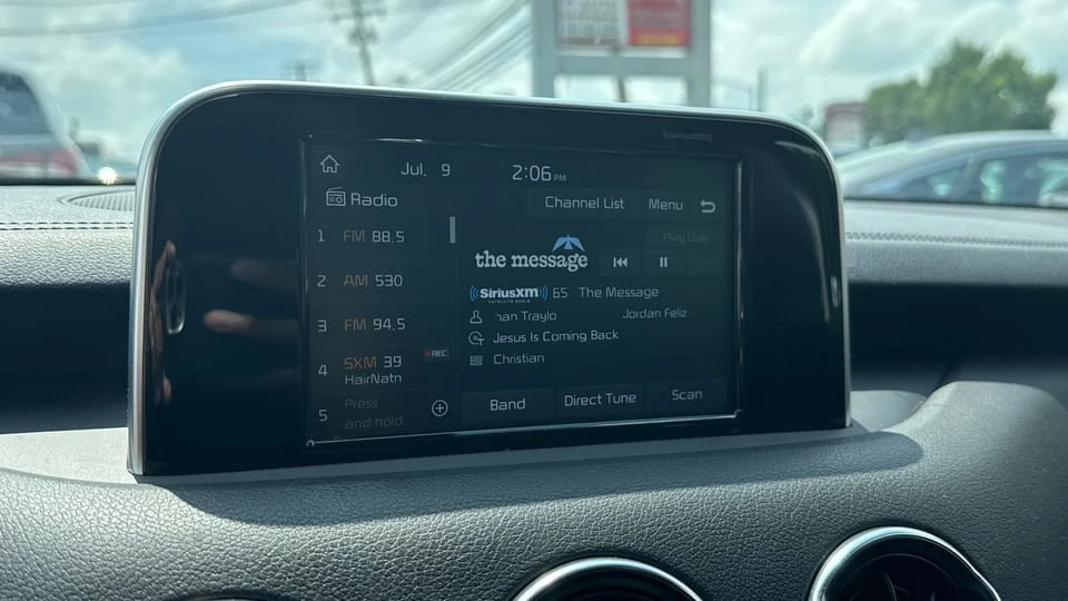 2019 Kia Stinger - Image 18 of 20