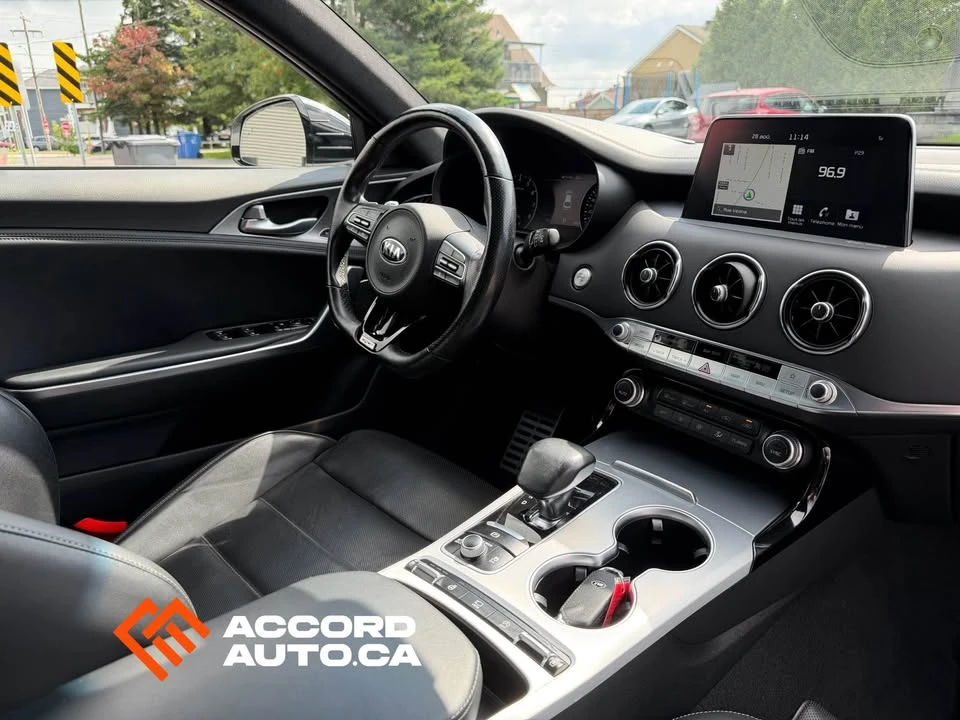 2019 Kia Stinger - Image 5 of 16