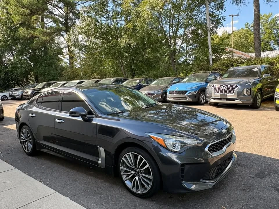 2019 Kia Stinger - Image 5 of 19